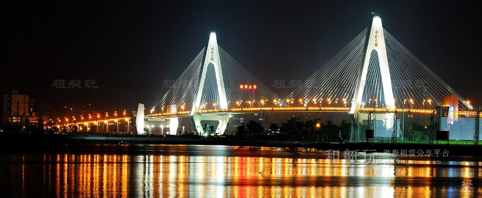 新埠島國際游艇碼頭→白沙門公園→世紀(jì)大橋→萬綠園→秀英港→西海岸會(huì)展中心